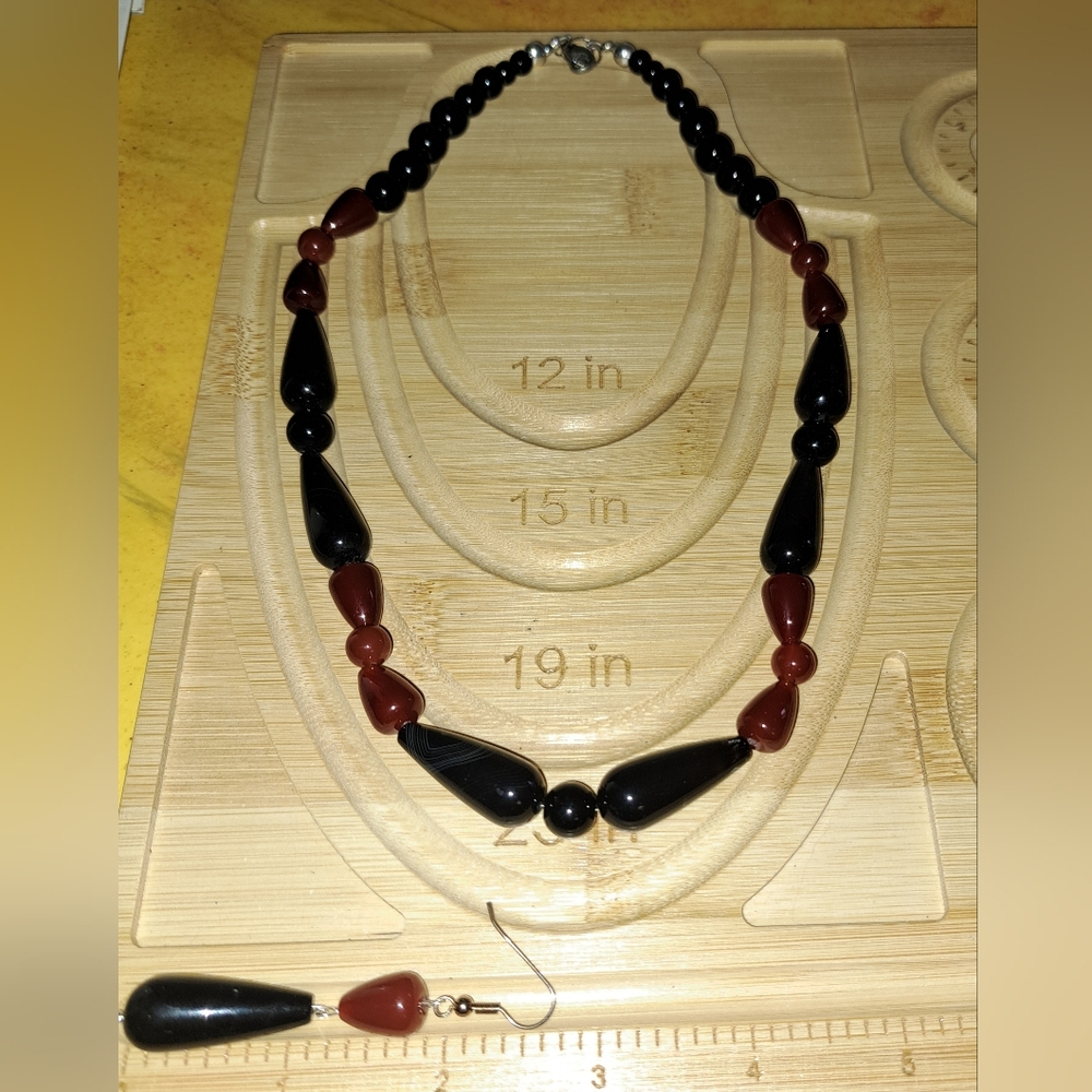 Dramatic Black And Red Agate Gemstone Beaded Neck… - image 5